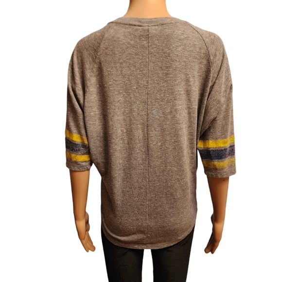 Chargers NFL Women's Gray Half Sleeve Shirt - Picture 4 of 10